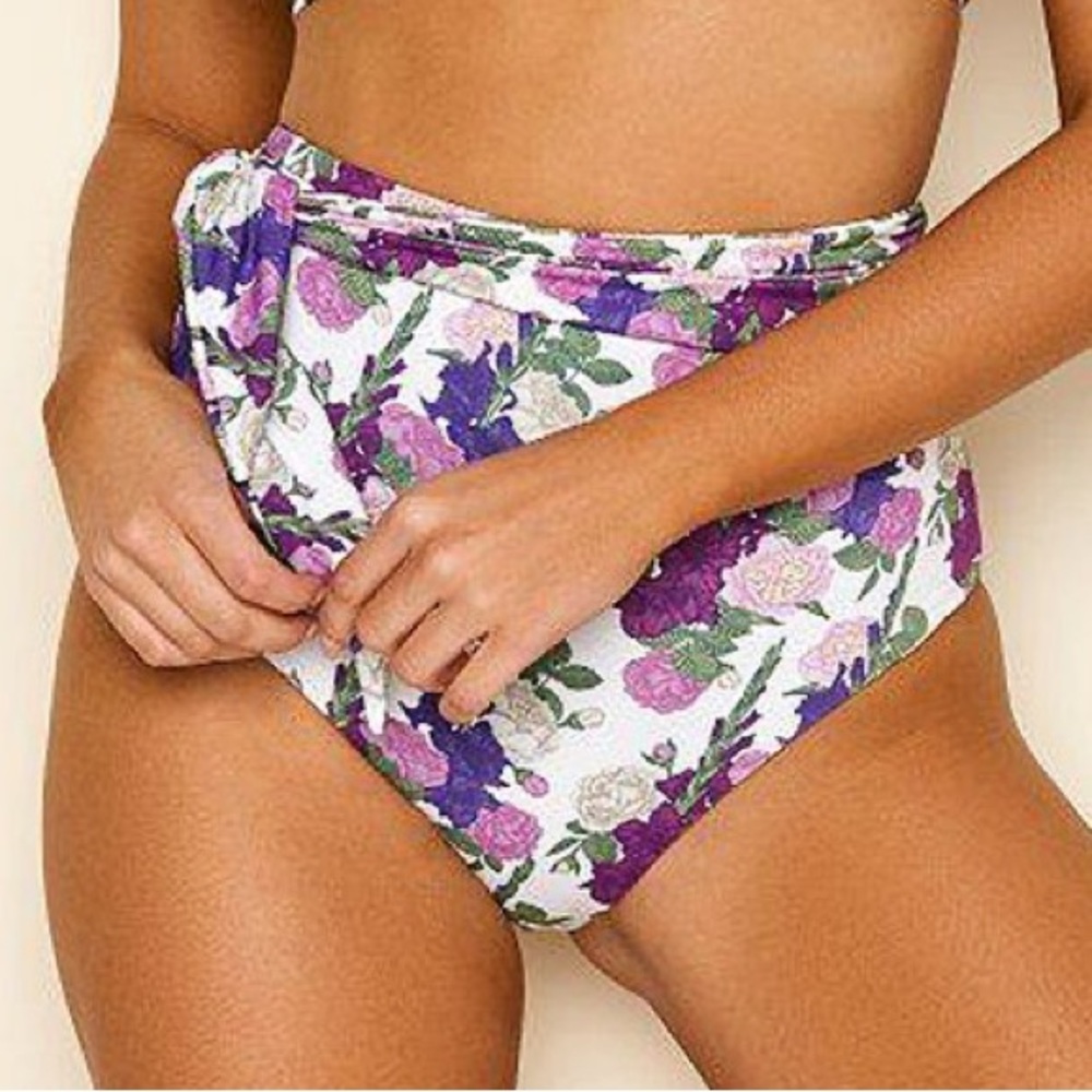 Dippin' Daisy's Swimwear Purple & White Wild Iris Tie-Waist Grace Bikini Bottoms